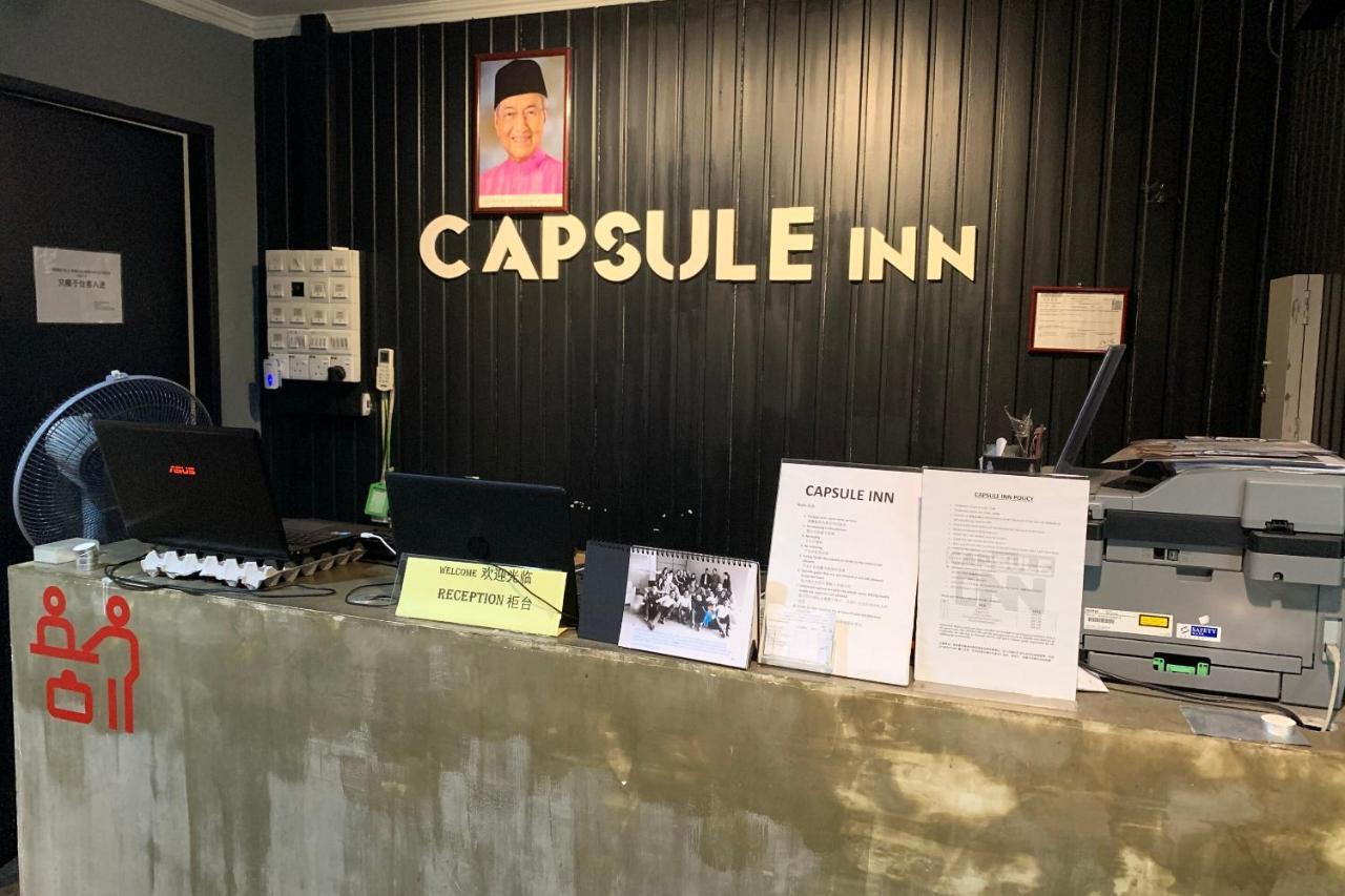 Spot On 89726 Capsule Inn Кота-Кинабалу Экстерьер фото
